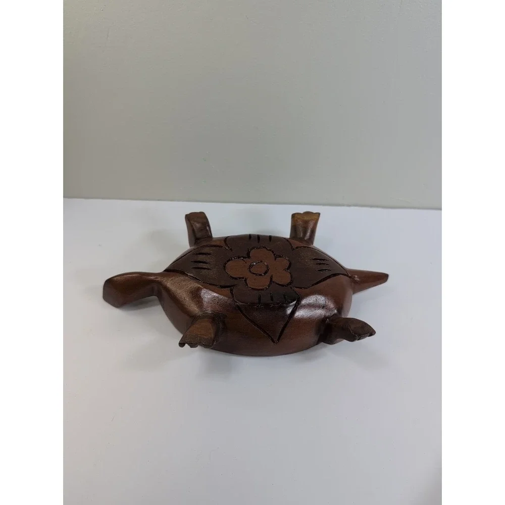 Vintage Wooden Turtle Hand Carved Wood‎ Trinket/Coin Box